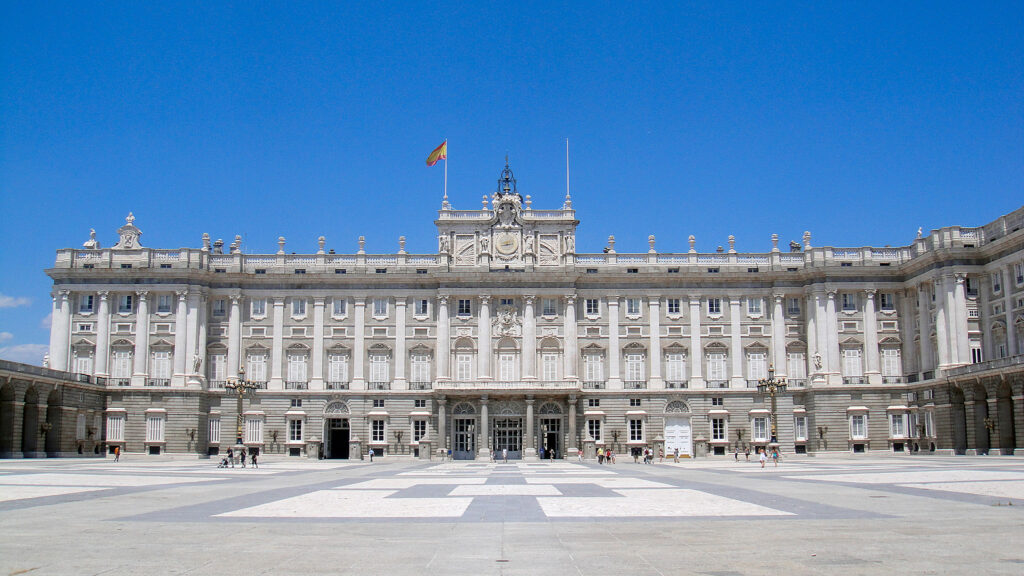 Palacio Real de Madrid, visita imprescindible en un día